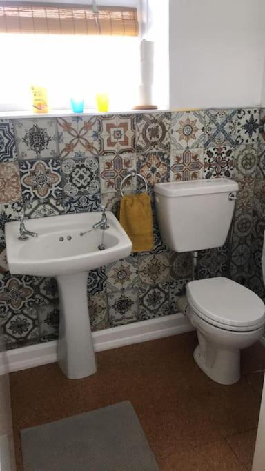 Cheerful Two Bedroom Cottage In The Forest Of Dean Lydbrook Bagian luar foto