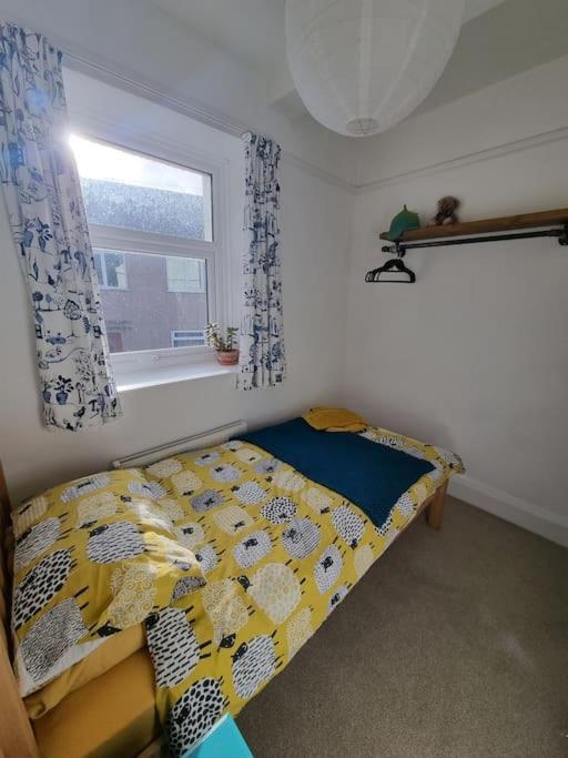 Cheerful Two Bedroom Cottage In The Forest Of Dean Lydbrook Bagian luar foto