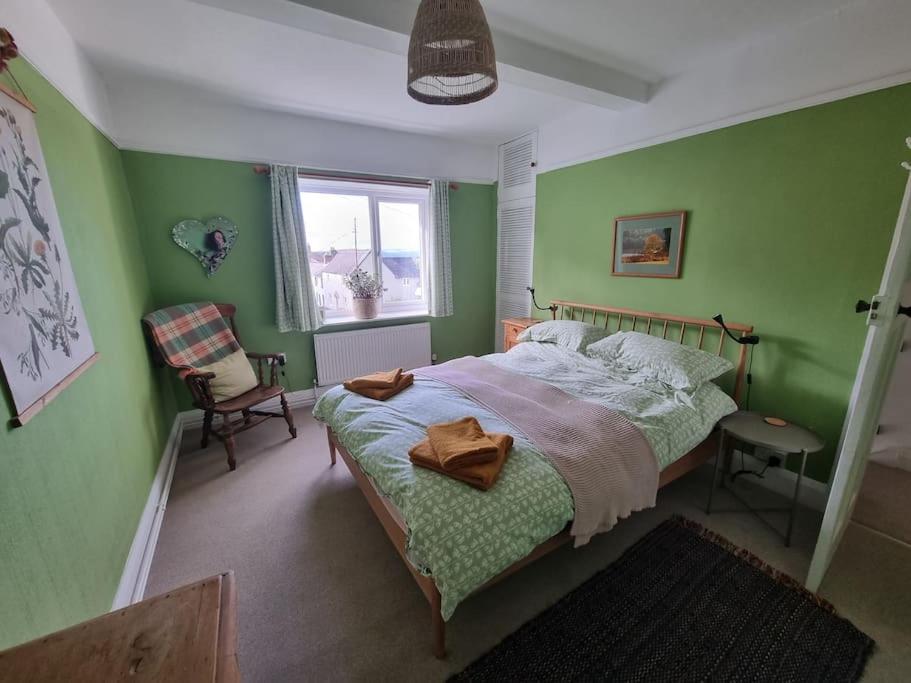Cheerful Two Bedroom Cottage In The Forest Of Dean Lydbrook Bagian luar foto