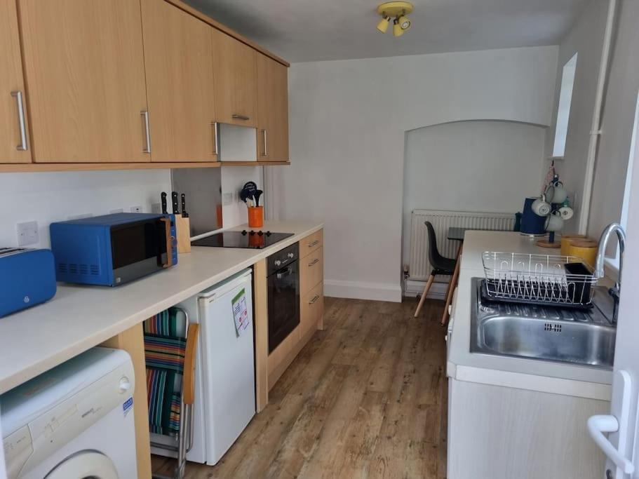 Cheerful Two Bedroom Cottage In The Forest Of Dean Lydbrook Bagian luar foto
